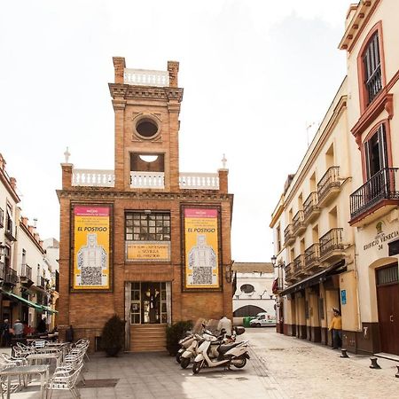 Street Cathedral Sevilla Luaran gambar